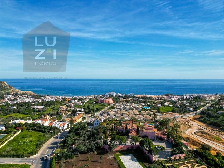 Imagem Vistas de terreno em Praia da Luz