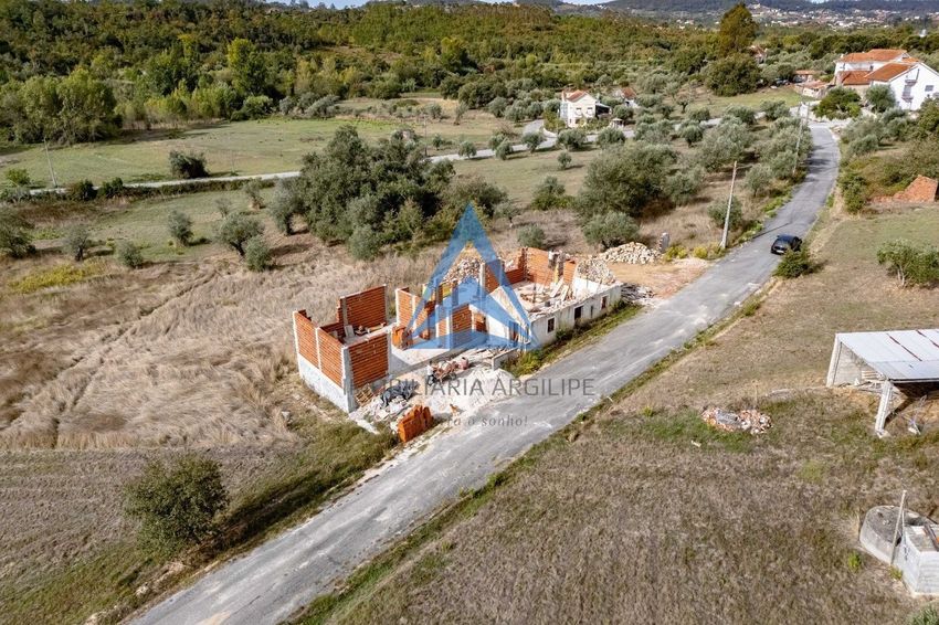 Imagem de  casa ou moradia em Vila Cã