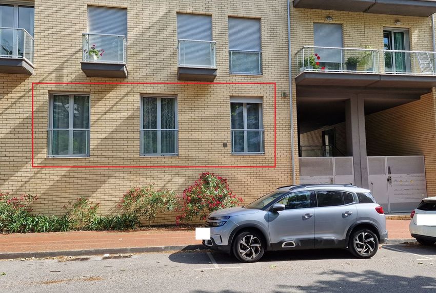 Imagem Fachada de apartamento t1 em Rua Princesa Cindazunda, 87
