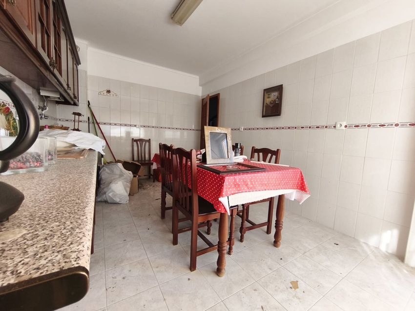 Imagem Sala de estar de apartamento t3 em Rua da Juventude s/n