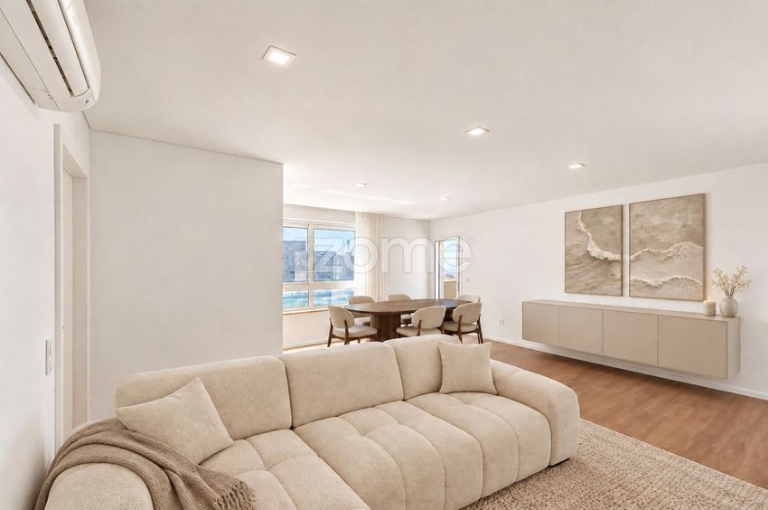 Imagem Sala de estar de apartamento t2 em Rua de Vila Amor, 39