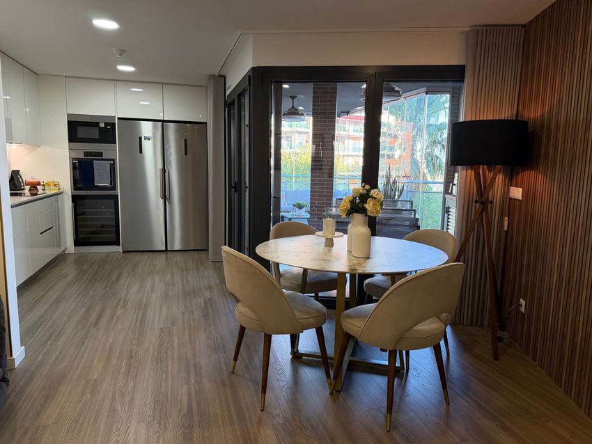 Imagem Sala de estar de apartamento t2 em Avenida da Mague, 8