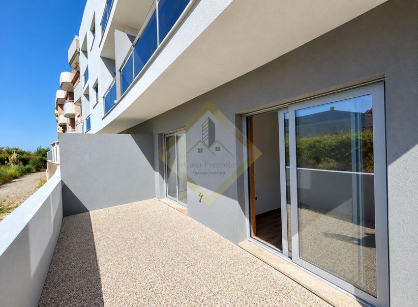 Imagem Terraço de apartamento t2 em Nogueira da Regedoura