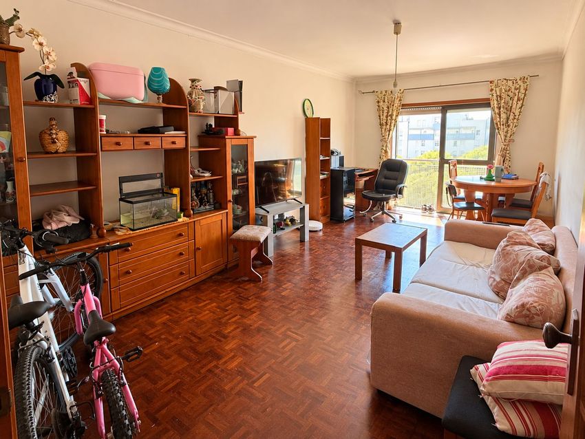 Imagem Sala de estar de apartamento t2 em Avenida João Paulo II