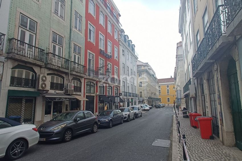 Imagem Detalhes de prédio em Rua da Madalena