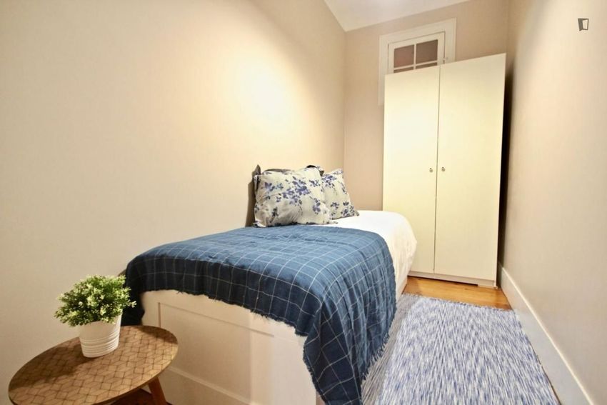 Imagem Quarto de apartamento t4 em Rua da Guiné