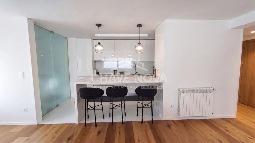 Imagem Cozinha de apartamento t3 em Rua António Joaquim Simão da Mota s/n