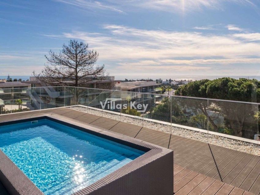 Imagem Piscina de penthouse em Rua de Vale do Milho