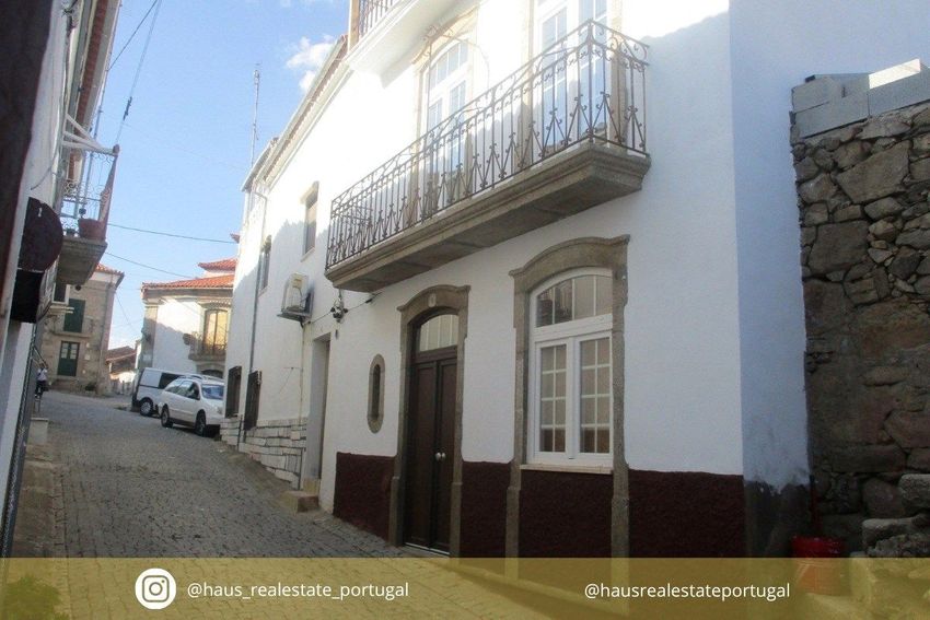 Imagem Vistas de  moradia independente em Zebreira e Segura