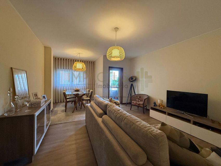 Imagem Sala de estar de apartamento t2 em Barrosa - Devesas - Telheira do Meio