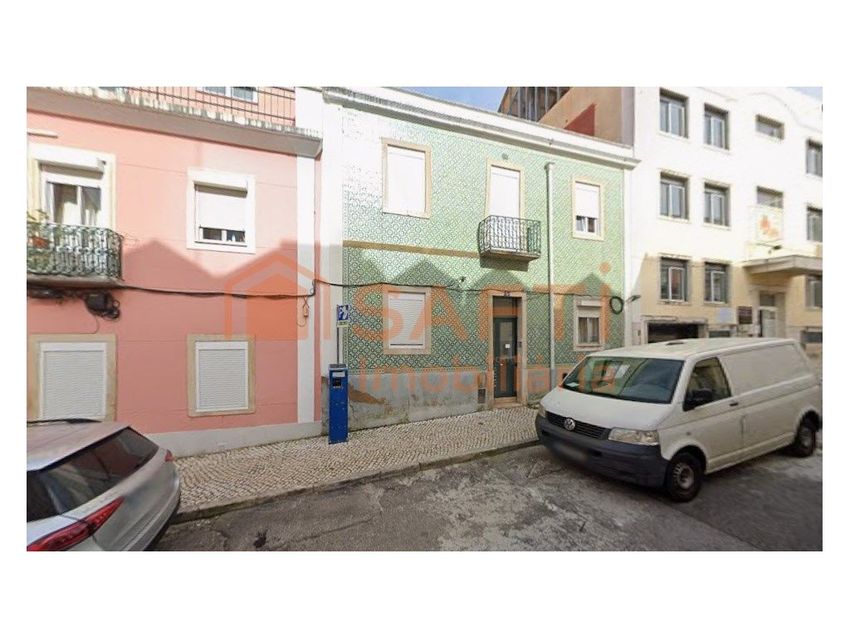 Imagem Vistas de apartamento t1 em Rua das Laranjeiras, 21