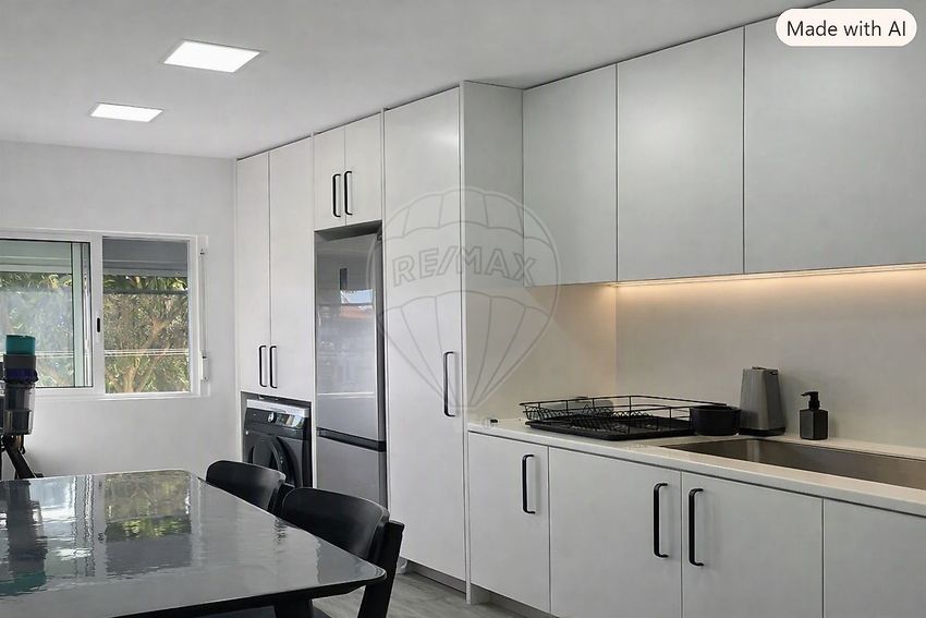 Imagem Cozinha de apartamento t2 em Santa Iria de Azoia - São João da Talha - Bobadela