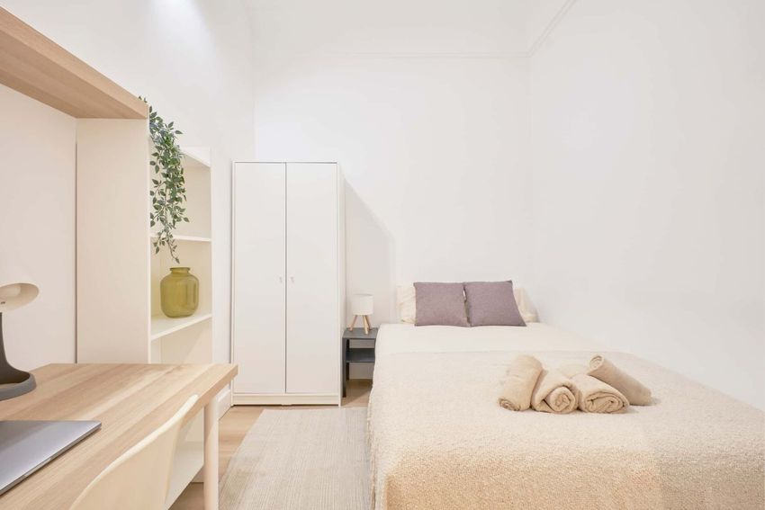 Imagem Quarto de quarto em Avenida Almirante Reis, 219