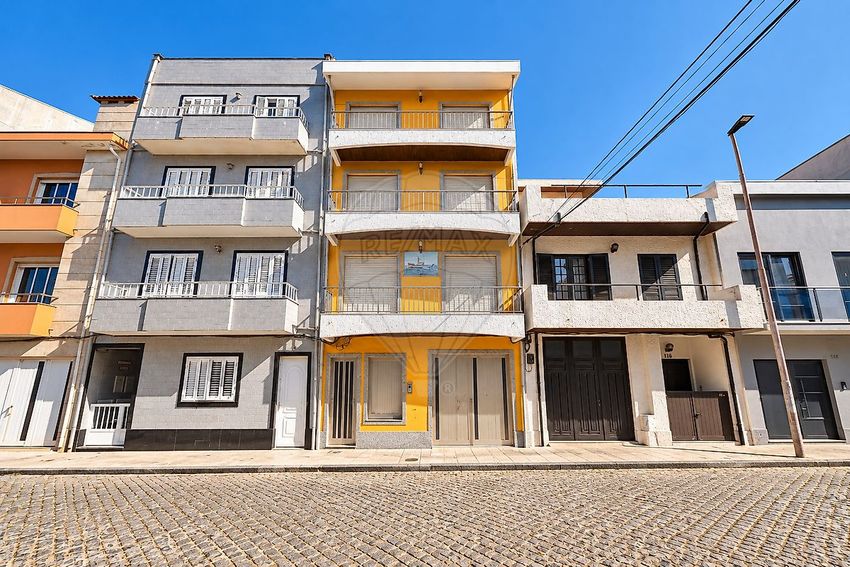 Imagem Vistas de apartamento t2 em Rua da Alegria