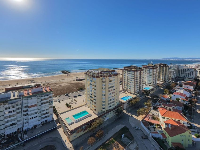 Imagem Vistas de apartamento t2 em Centro