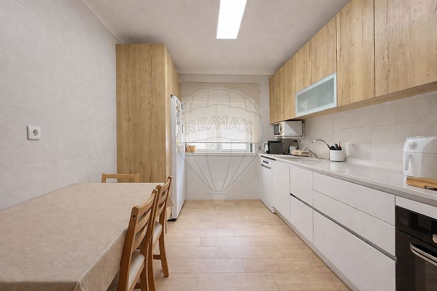 Зображення Кухня, квартира t3, Rua Madalena Claro