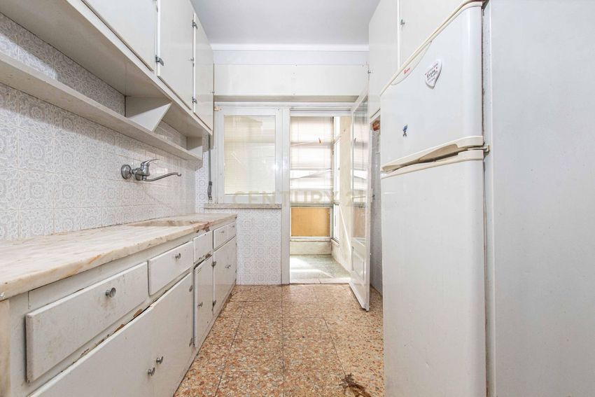 Imagem Closet de apartamento t1 em Sacavém e Prior Velho