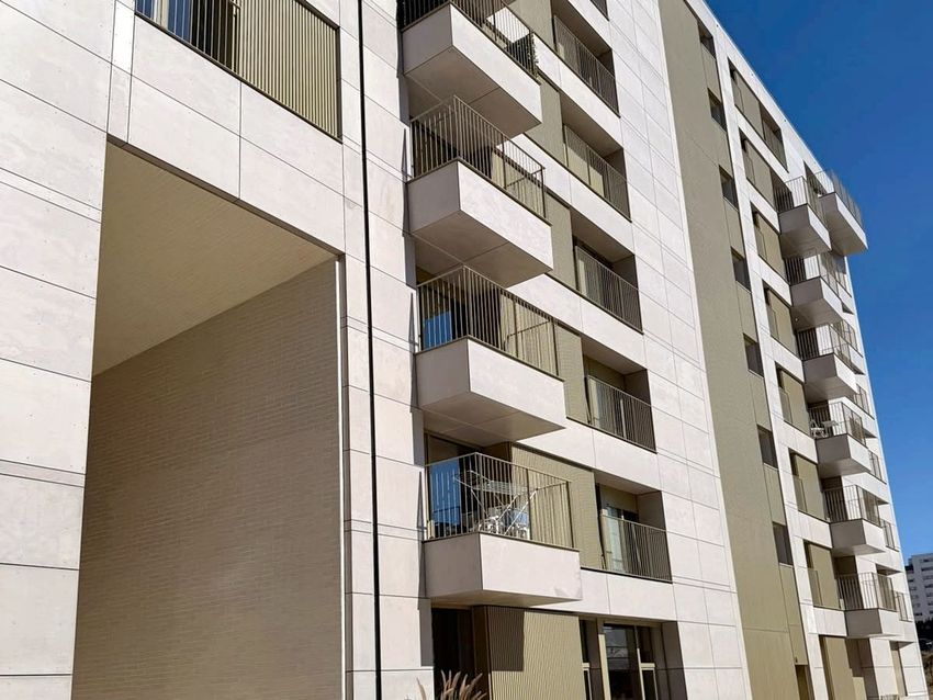 Imagem Fachada de apartamento t1 em Rua Pablo Neruda, 1 C