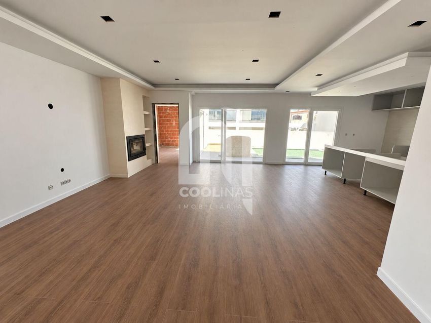 Imagem Divisão de  casa ou moradia em Quinta das Laranjeiras