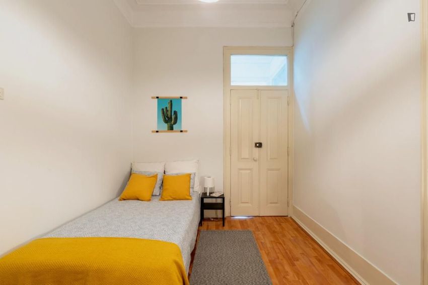 Imagem Quarto de quarto em Rua Almeida e Sousa