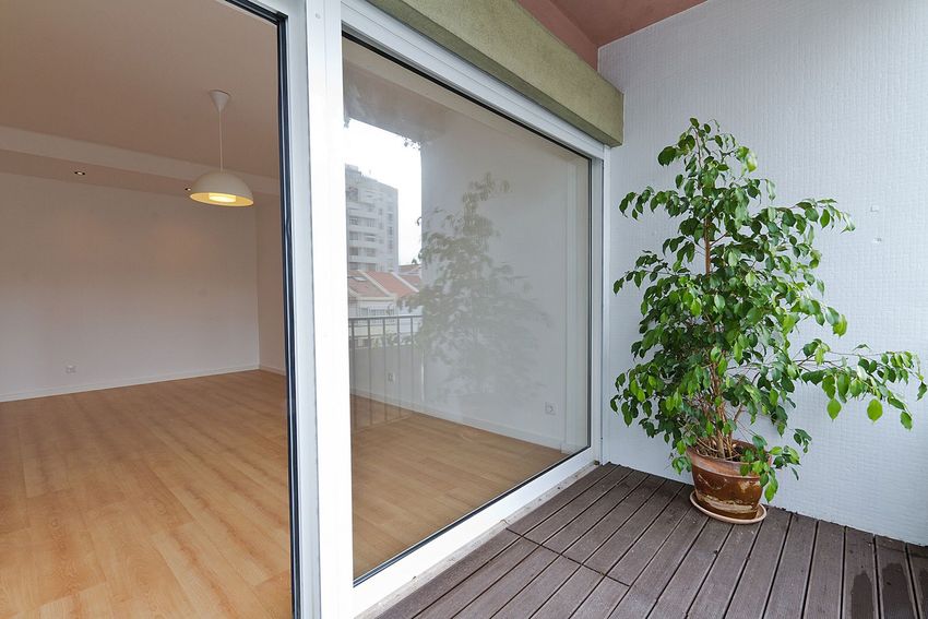Imagem Terraço de apartamento t3 em Rua General Pimenta de Castro, 10