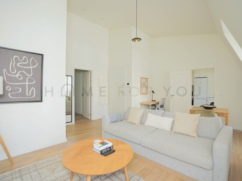 Imagem Sala de estar de apartamento t1 em Rua Eça de Queiroz, 11