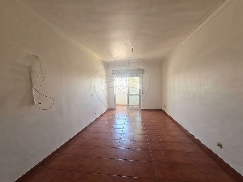 Imagem Divisão de apartamento t3 em Alameda dos Plátanos