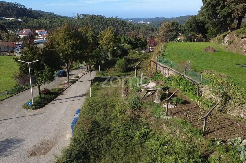 Imagem de terreno em Avenida da Igreja, 58