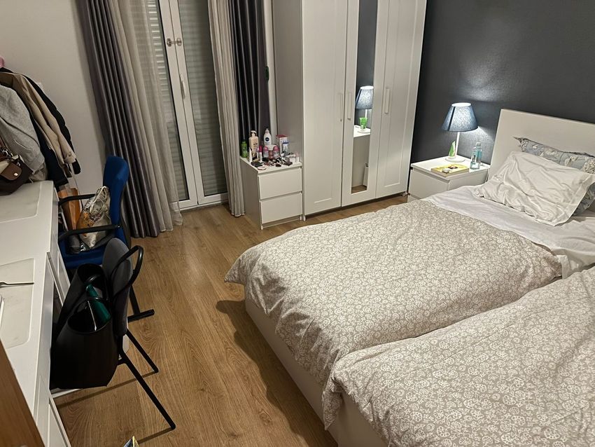 Imagem Quarto de quarto em Rua Duarte Galvão, 12