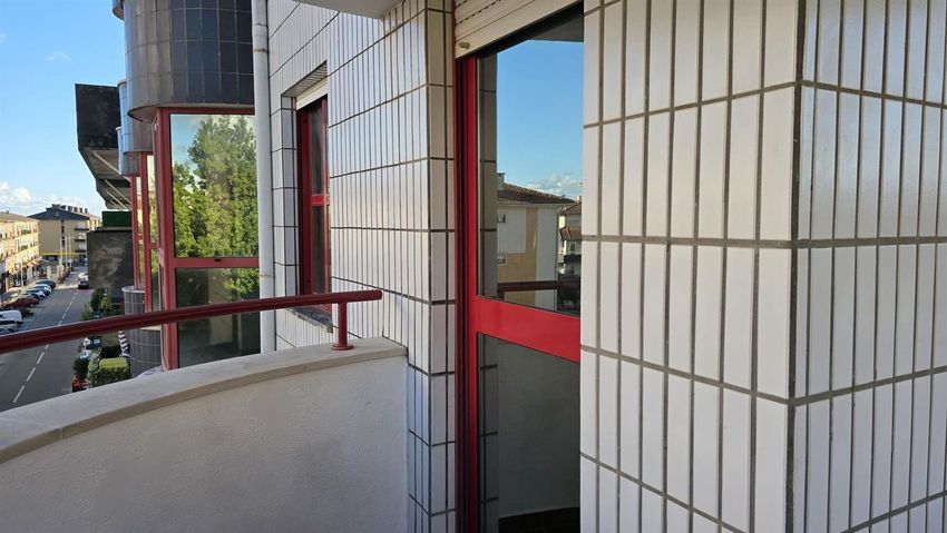 Imagem de apartamento t3 em Praça Dr. António Albuquerque de Pinho