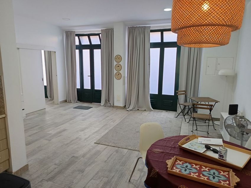 Imagem Sala de estar de apartamento t1 em Travessa do Calado, 3 b