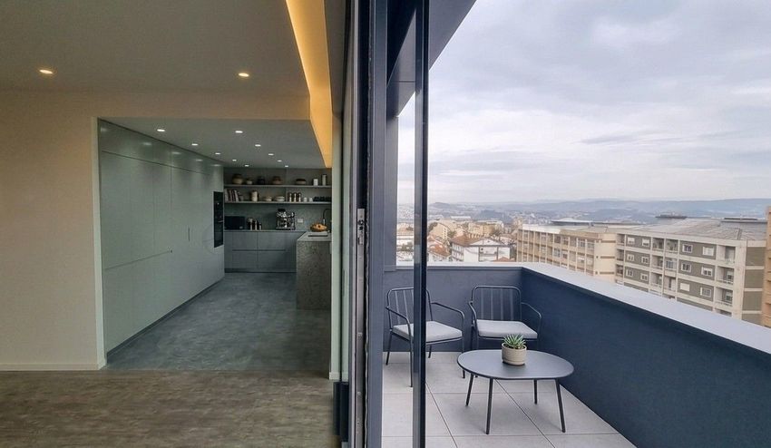 Зображення Балкон, квартира t3, Avenida da República, 2276