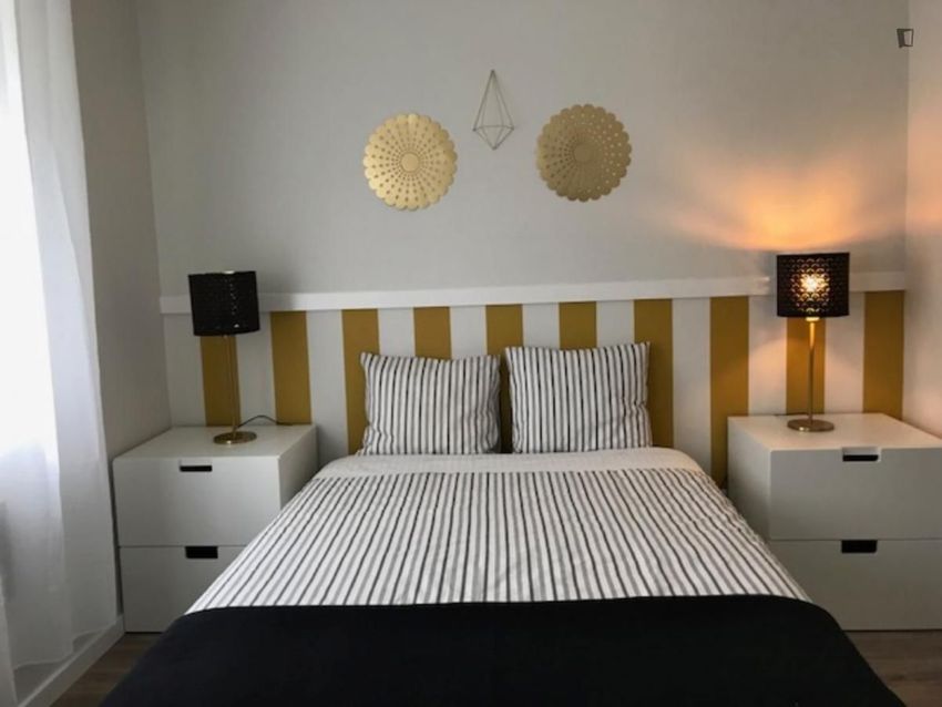 Imagem Quarto de apartamento t0 em Rua Conde das Antas