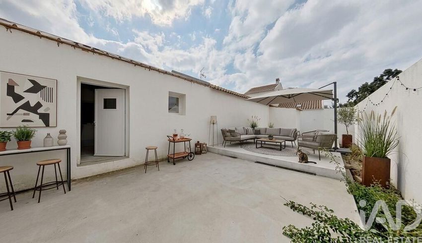 Imagem Fachada de  casa ou moradia em Castanheira do Ribatejo e Cachoeiras