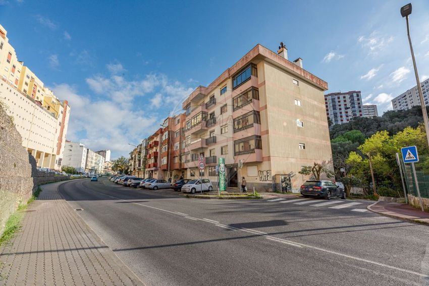 Imagem Vistas de armazém em Bairro Almeida Araújo