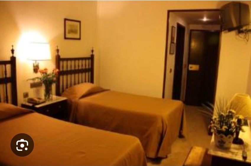 Imagem Sala de estar de quarto em Rua Infante de Sagres, 12
