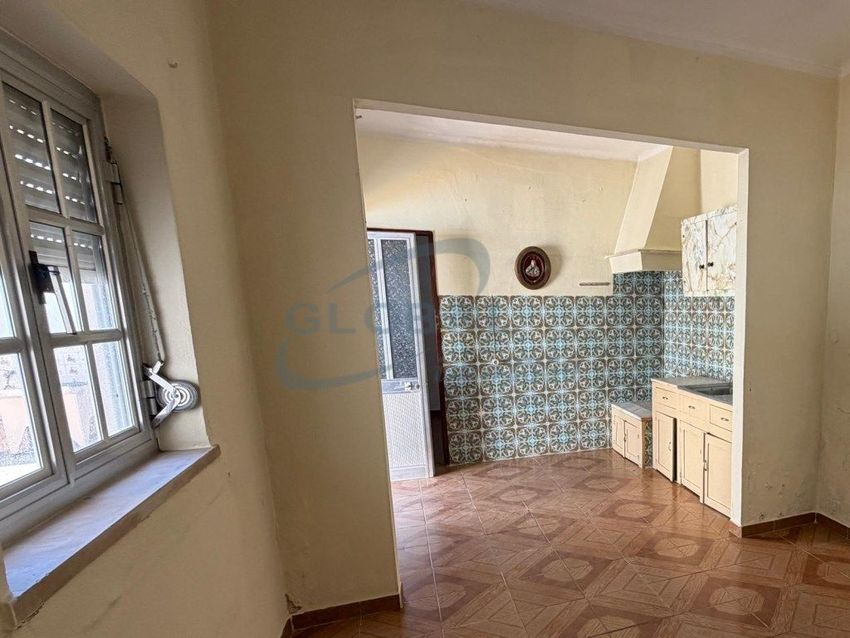 Зображення Кухня,  окремий будинок чи котедж, Rua de Entre Poços