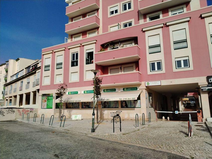 Imagem Fachada de apartamento t2 em Avenida da República