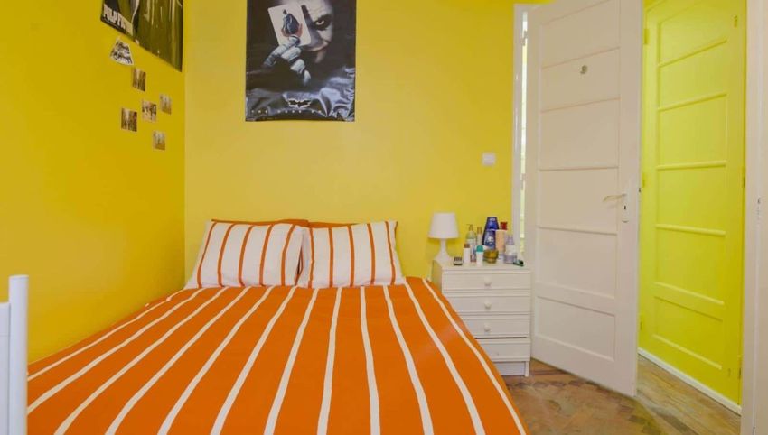 Imagem Quarto de quarto em Anjos
