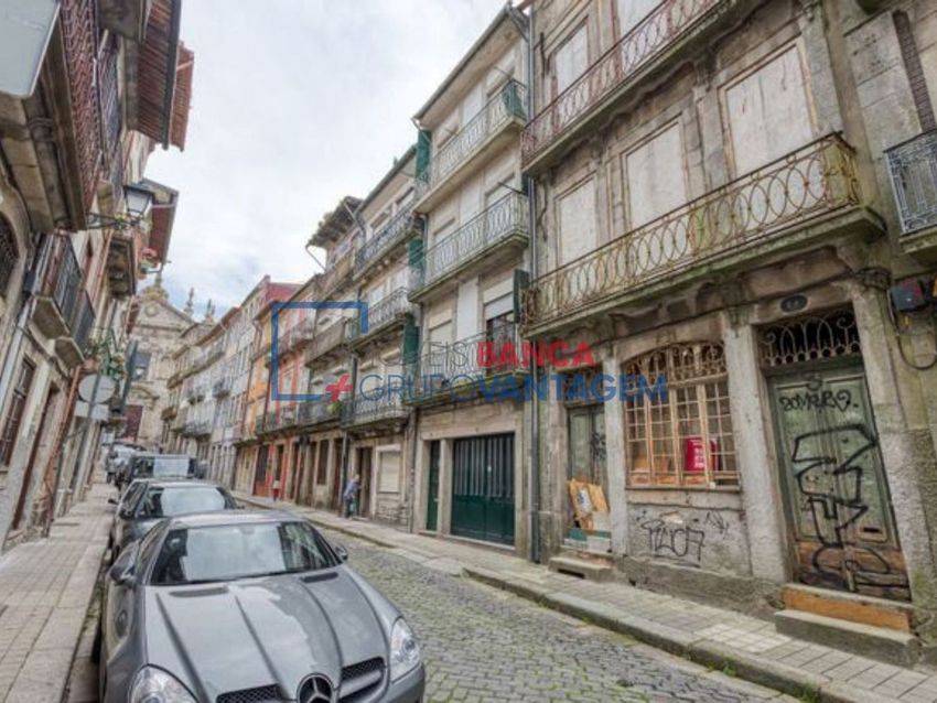Imagem Vistas de apartamento t1 em Aliados - Clérigos - Carlos Alberto