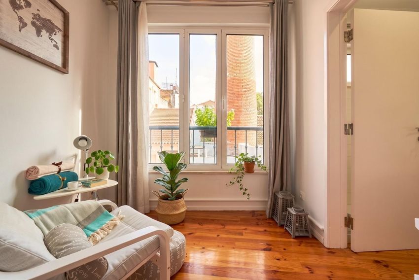 Imagem Varanda de apartamento t1 em Rua da Conceição da Glória, 51