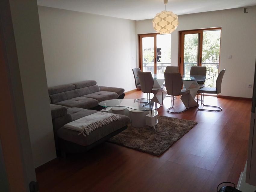 Imagem de apartamento t2 em Avenida João Paulo II
