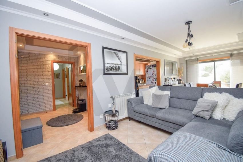 Imagem Sala de estar de apartamento t2 em Rua Cidade de Portalegre, 4