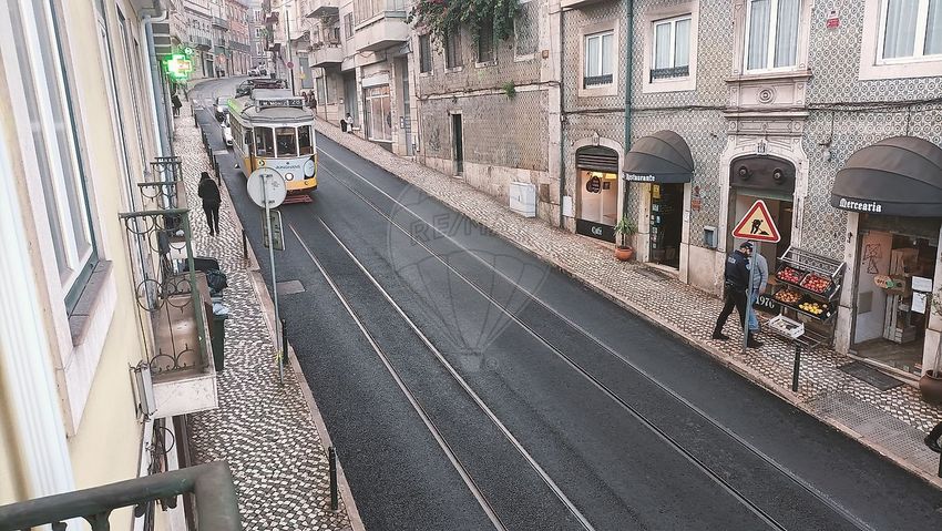 Imagem de apartamento t3 em Calçada da Estrela