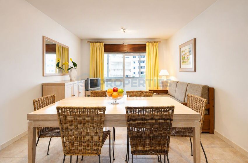 Imagem Sala de estar de apartamento t2 em Rua Vasco da Gama