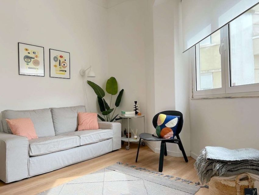 Imagem Sala de estar de apartamento t2 em Rua Nery Delgado