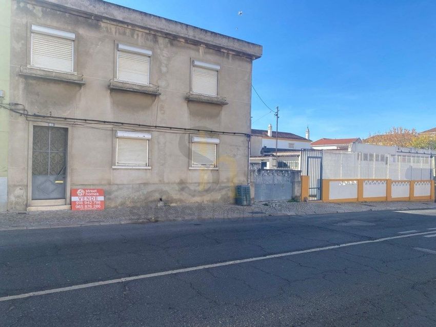Imagem Fachada de prédio em Rua São Sebastião, 53