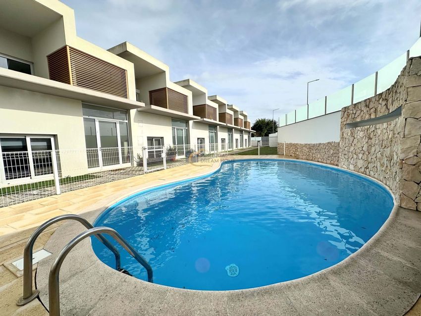 Imagem Piscina de  casa ou moradia em Cerro de Águia - Patroves