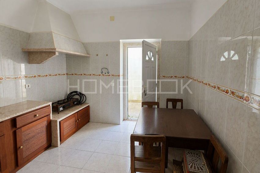 Imagem Cozinha de  casa ou moradia em Terrugem