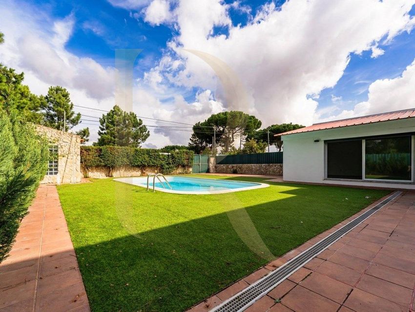 Imagem Piscina de  moradia geminada em Brejos de Clérigo